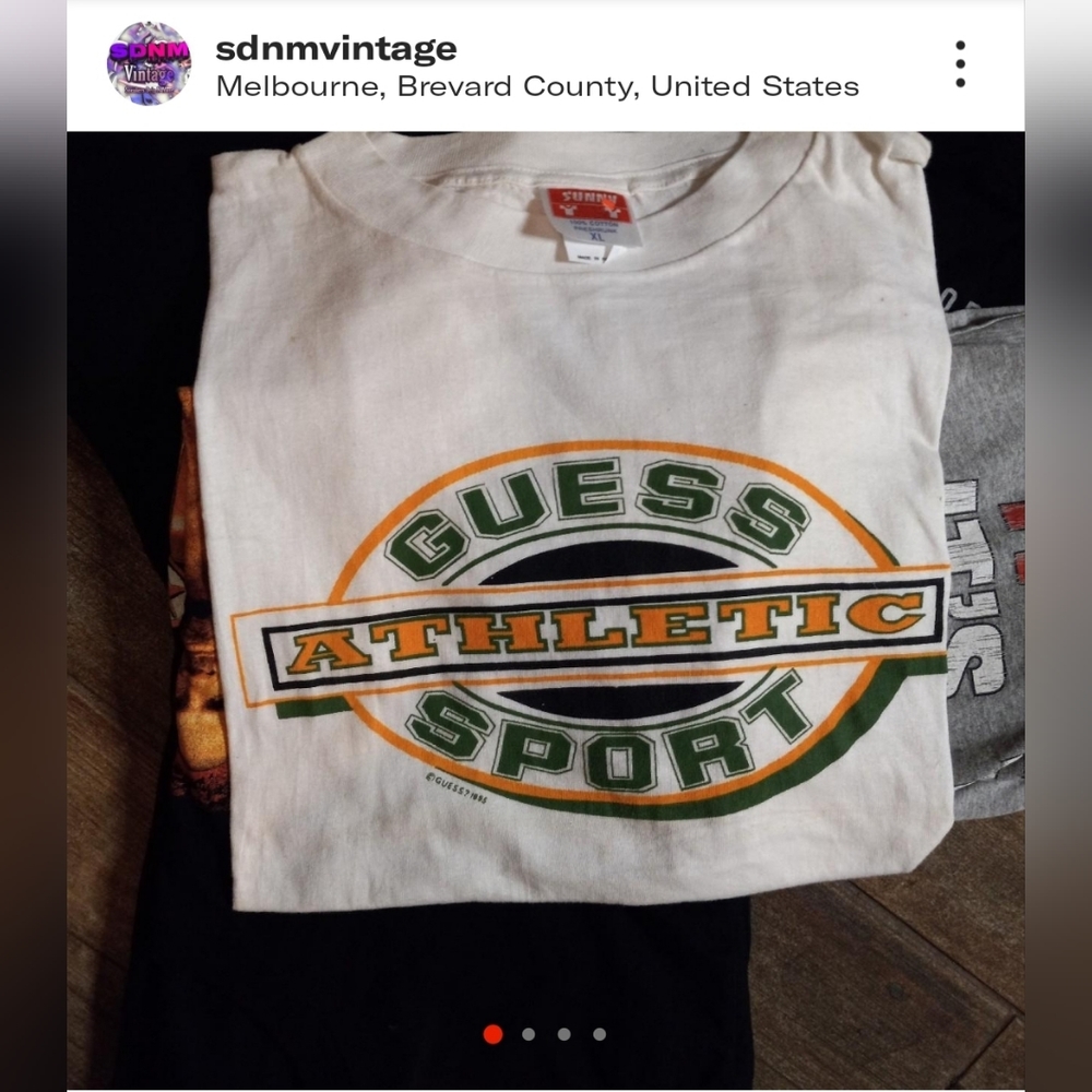 1995 Guess Athletic tee